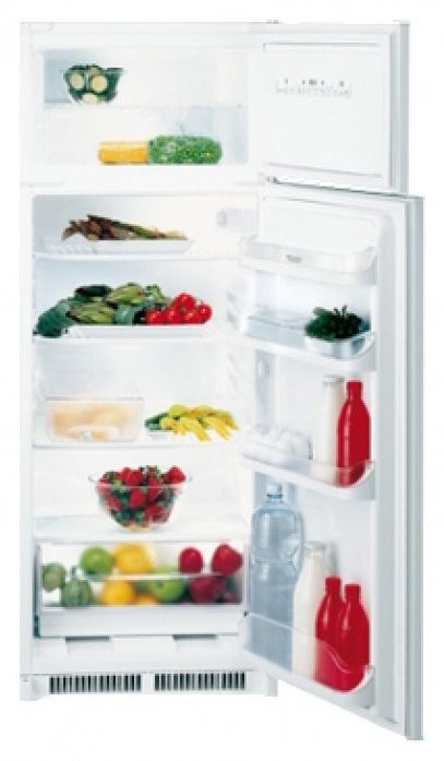 Встраиваемый холодильник Hotpoint-Ariston BD 2422/HA